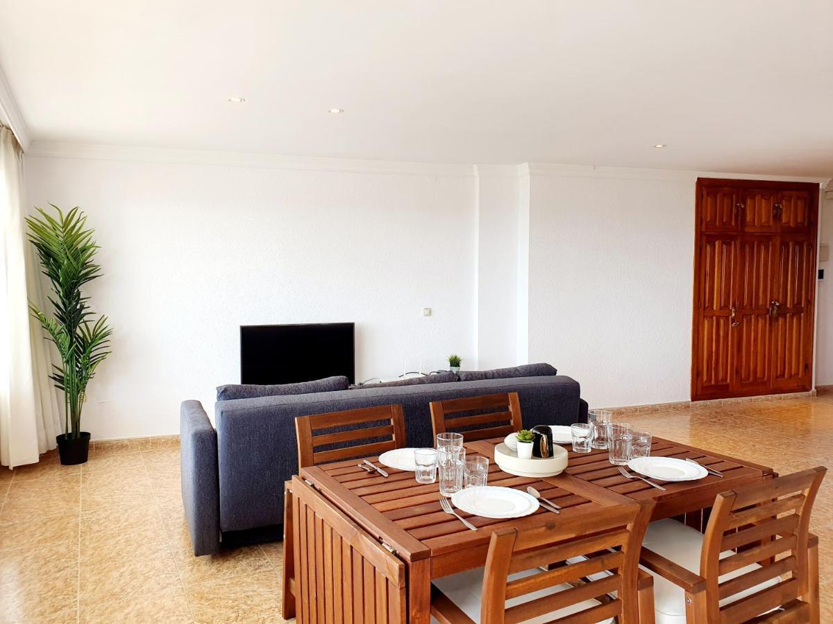 Luna Beach Seafront Marbella Exteriör bild
