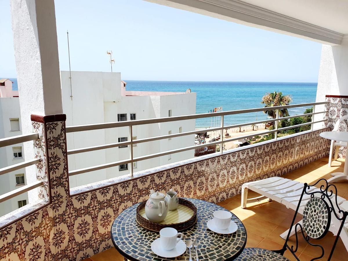 Luna Beach Seafront Marbella Exteriör bild
