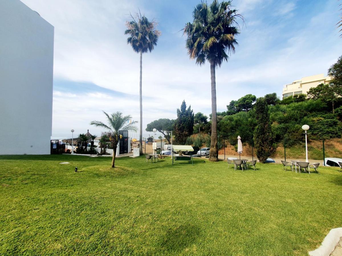Luna Beach Seafront Marbella Exteriör bild
