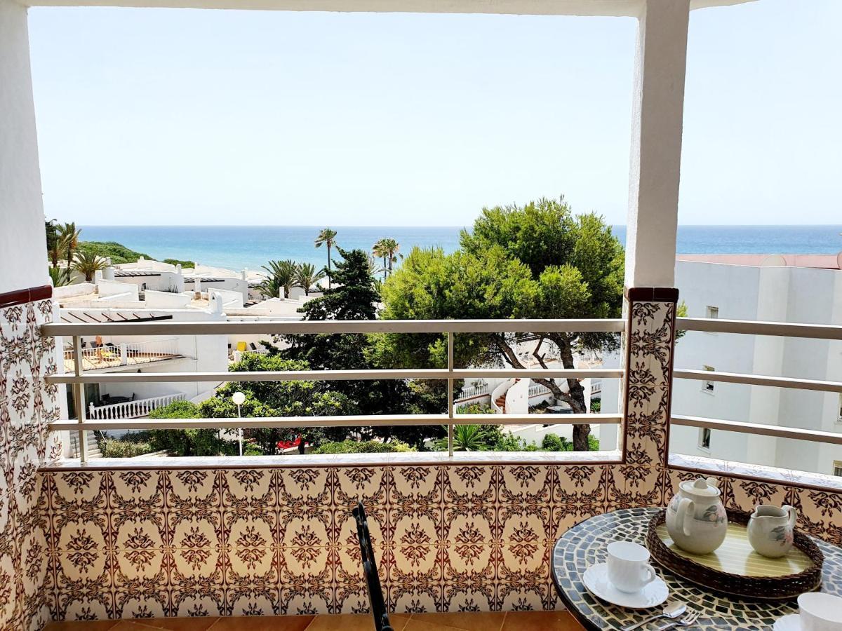 Luna Beach Seafront Marbella Exteriör bild